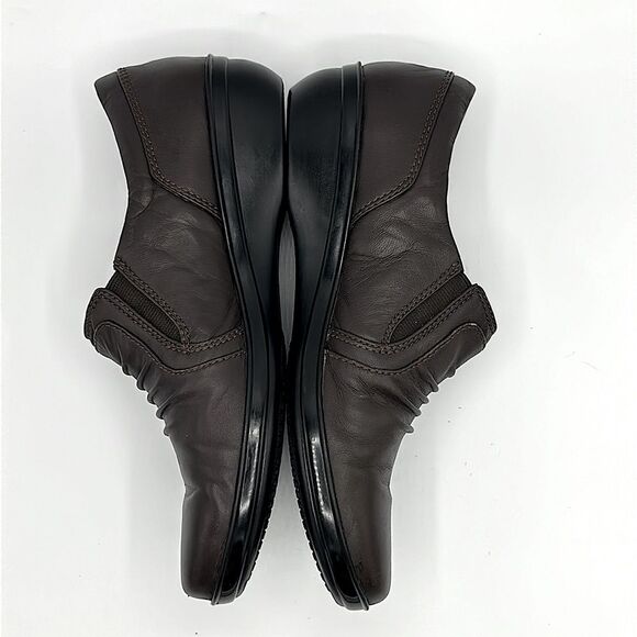 Clarks Size 7M Everlay Brown Coda Dark Leather Slip On - Picture 9 of 15